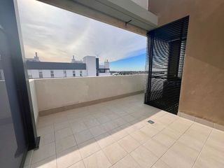 Ático en alquiler en Montequinto en Dos Hermanas