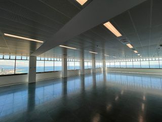 Oficina en alquiler en La Vila Olímpica del Poblenou en Barcelona