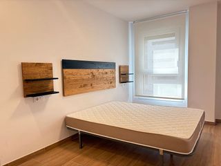 Piso en alquiler en Milagrosa en Pamplona