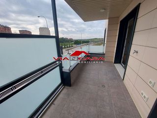 Piso en alquiler en Mirasierra en Madrid