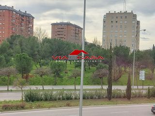 Piso en alquiler en Mirasierra en Madrid