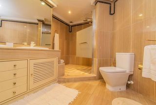 Piso en alquiler en Playa de la Fontanilla en Marbella