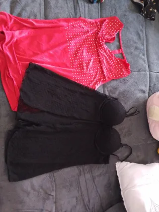 Lote tops Verano Mujer Rojo, y top negro talla 90