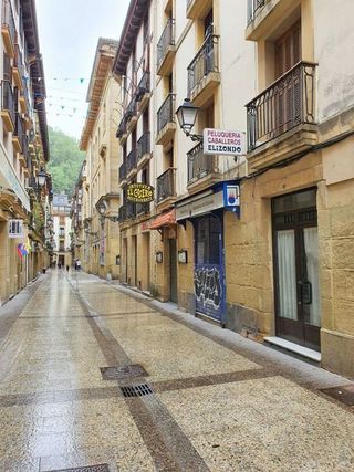 Local comercial en venta en Parte Vieja en San Sebastián-Donostia