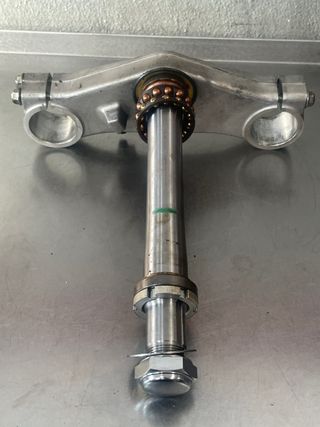 Tija Inferior Suzuki V-Strom 650 2012