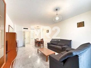 Piso en alquiler en Parque Mediterráneo - Santa Paula en Málaga