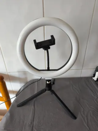 Aro de luz con trípode y soporte móvil
