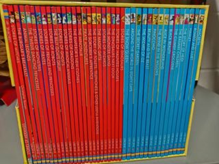 The Usborne Reading Collection (Yellow Set) [Oc...