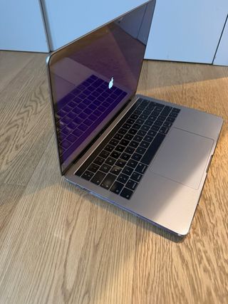 MacBook Pro 13” 2018 Plata