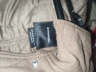 Chaqueta acolchada Stradivarius Talla M