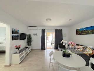 Casa adosada en venta en Playa Blanca en Yaiza