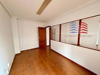 Oficina en alquiler en Centro en Ourense
