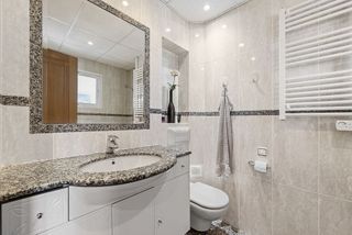 Ático en venta en Puerto Marina en Benalmádena