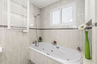 Ático en venta en Puerto Marina en Benalmádena