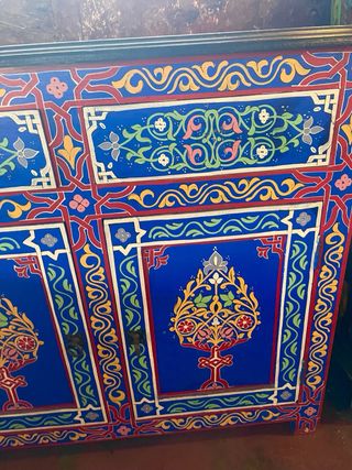 Precioso Mueble azul pintado a mano