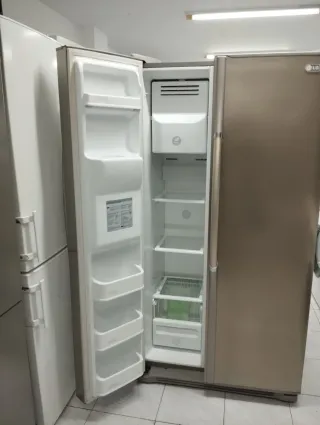 NEVERA AMERICANA MARCA LG