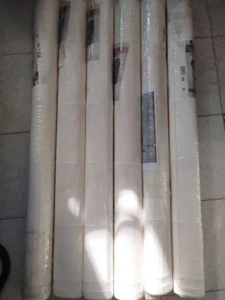 Revestimiento mural blanco pintable