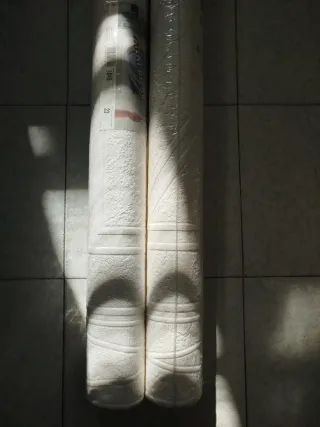 Revestimiento mural blanco pintable