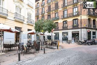 Local comercial en alquiler en Universidad - Malasaña en Madrid