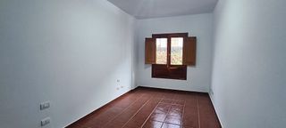 Ático en alquiler en Moya