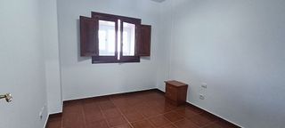 Ático en alquiler en Moya