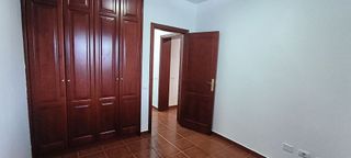 Ático en alquiler en Moya