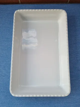 Pirofila da forno in porcellana bianca