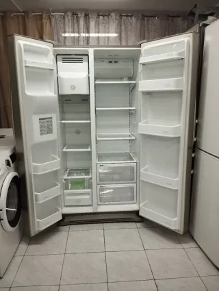 NEVERA AMERICANA MARCA LG