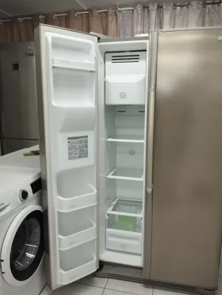 NEVERA AMERICANA MARCA LG