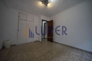 Piso en venta en Los Ángeles en Alicante