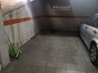 Garaje en venta en Cementiri Vell en Terrassa