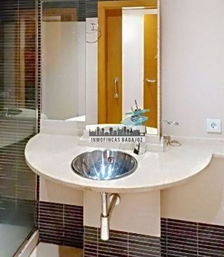 Piso en alquiler en Maria Auxiliadora - Barriada LLera en Badajoz