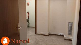 Local comercial en venta en Centre - Cordelles en Cerdanyola del Vallès