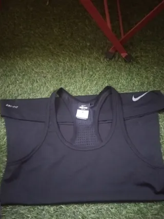 Camiseta tirantes Nike Dry Fit mujer negra talla M