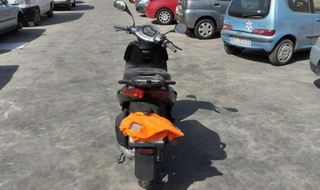 Carenado delantero aprilia sportcity 125 78772