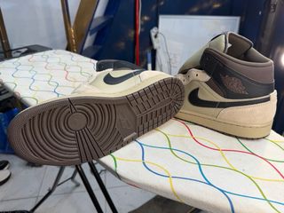 Nike Air Jordan 1 Mid Talla 44.5