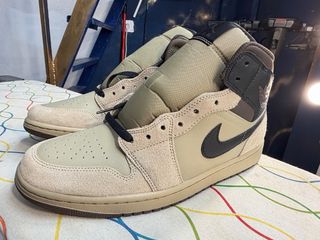 Nike Air Jordan 1 Mid Talla 44.5