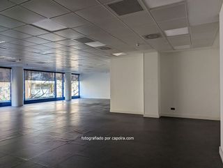 Oficina en venta en Bufalà en Badalona