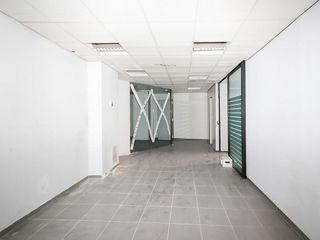 Local comercial en venta en Vinyets - Molí Vell en Sant Boi de Llobregat