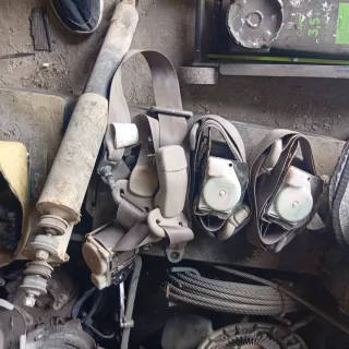 Toyota kdj95 95 2002