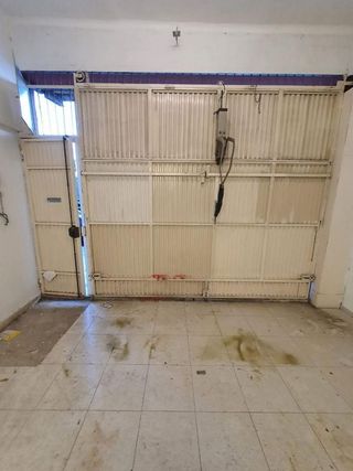 Local comercial en venta en Montigalà -Sant Crist en Badalona