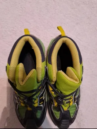 Botas Montaña Quechua Talla 31