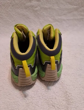 Botas Montaña Quechua Talla 31