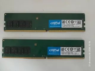 2x Crucial 16GB DDR4 RAM