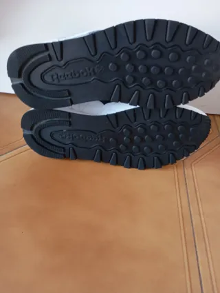 Reebok Classic Leather Blancas