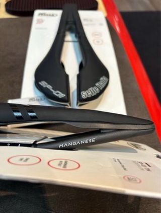 Selle Italia SP-01 TM Superflow Sillín Negro