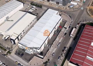 Nave industrial en alquiler en Santovenia de la Valdoncina