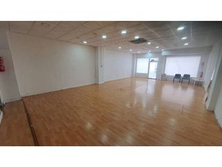 Local comercial en alquiler en Nueva Andalucía en Almería