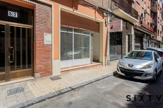Local comercial en venta en Delicias en Zaragoza