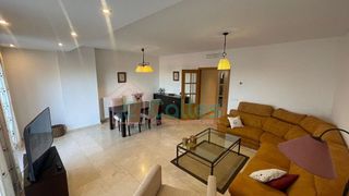 Casa adosada en alquiler en Nuevo Aranjuez en Aranjuez